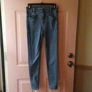 American Eagle Super High-Rise Jegging